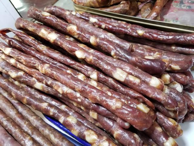 吃貨去哈爾濱一定要吃哪些當(dāng)?shù)氐男〕裕?></a></p>  </div>
  <div   id=